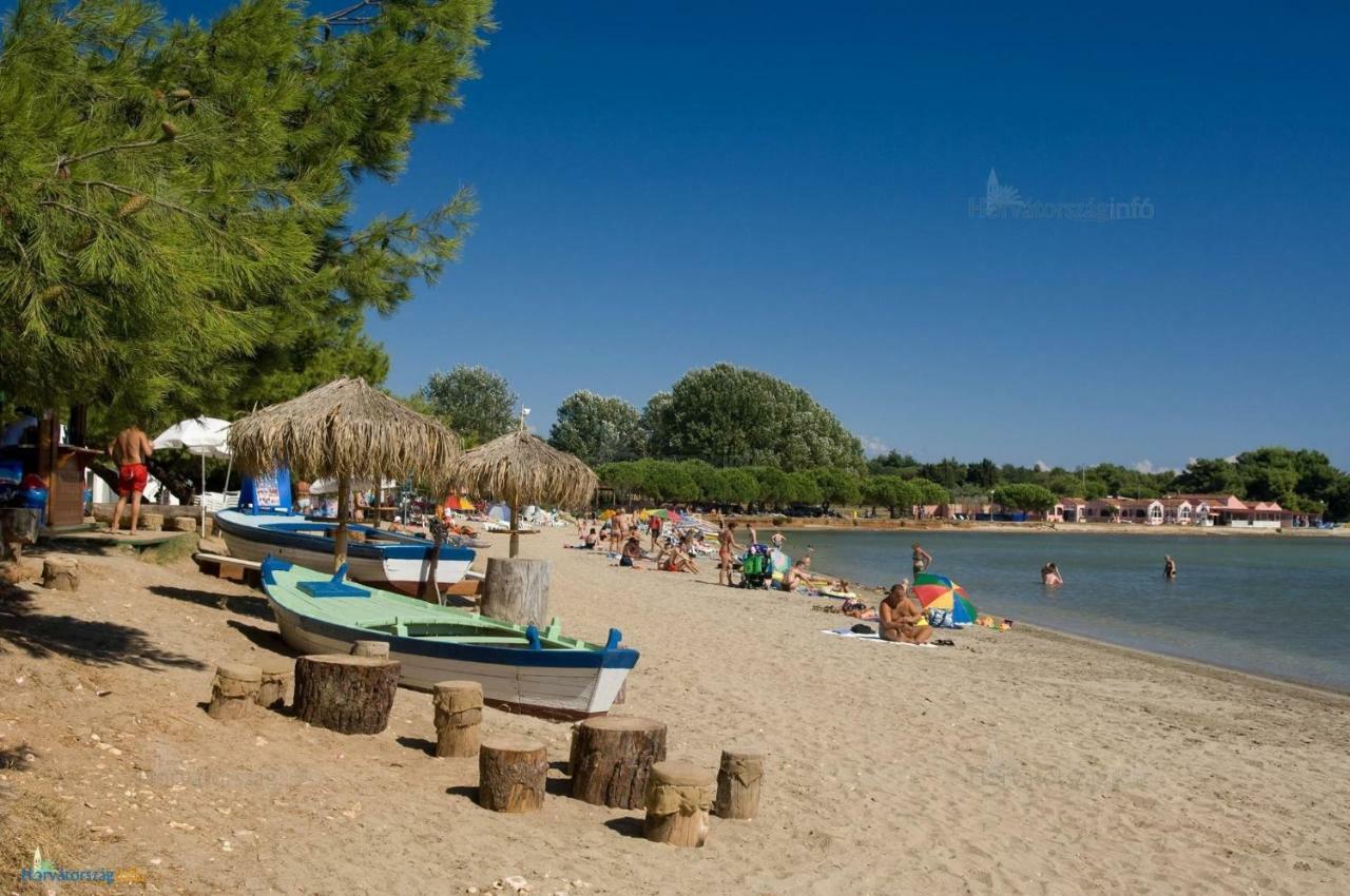 Apartment Vivis Μεντουλίν Εξωτερικό φωτογραφία